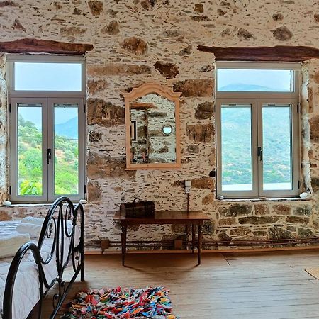 Casa Pappadiana Traditional Stonehouse Villa Kefálion Exterior foto